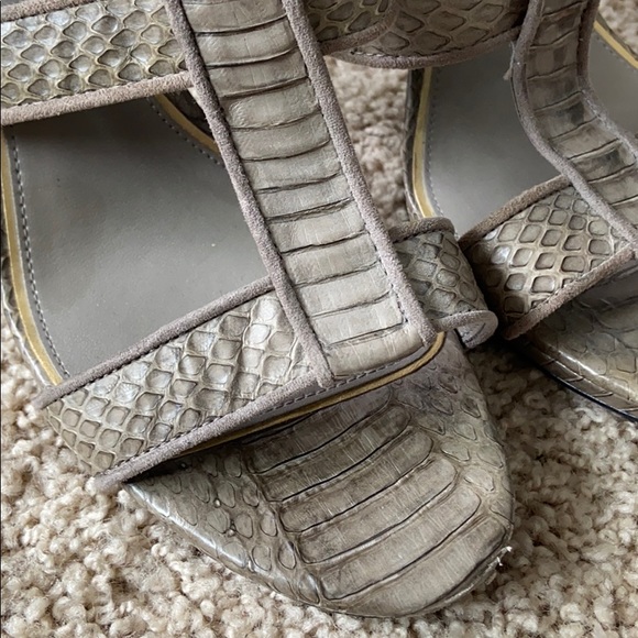 Animal Print Heels - Picture 2 of 5